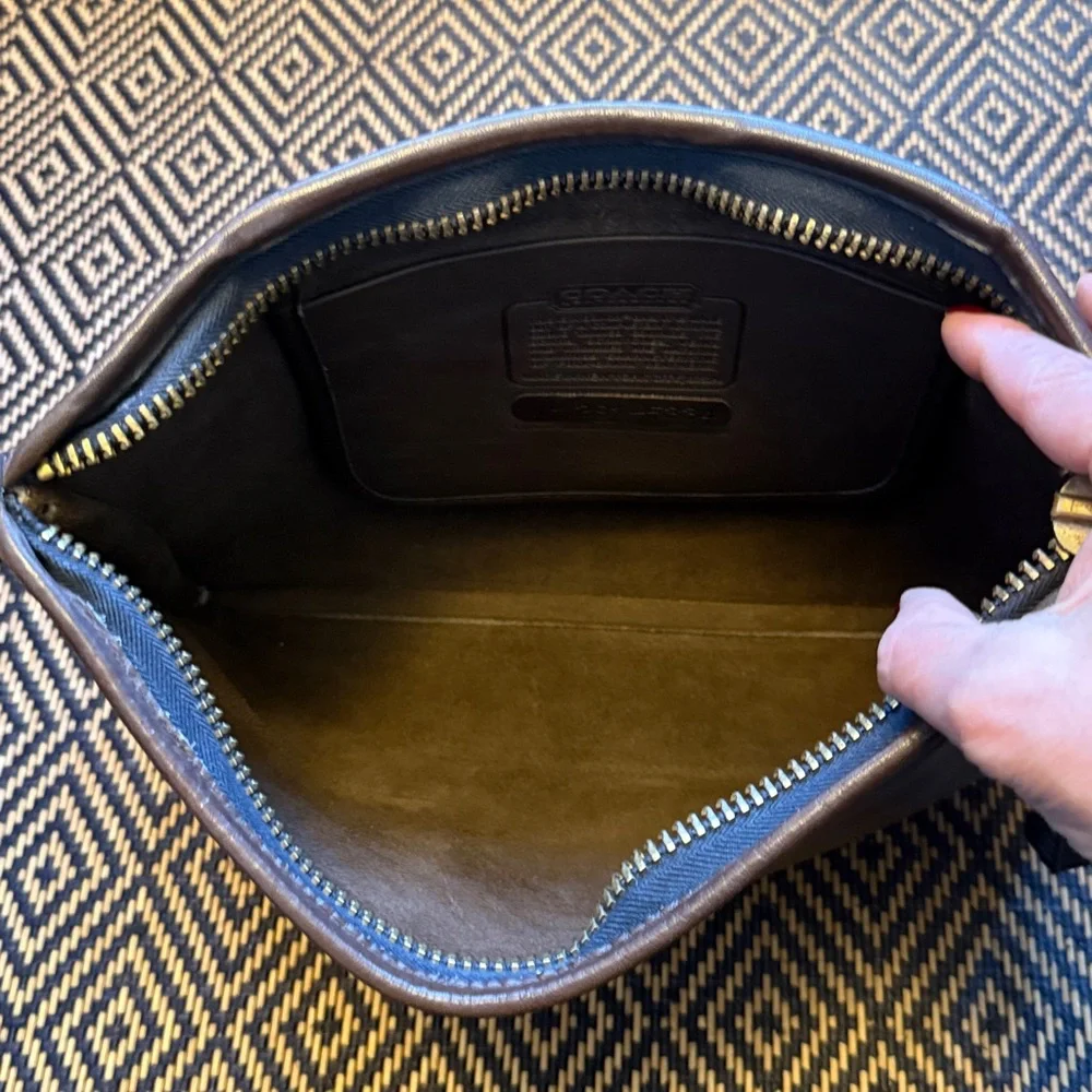 Vintage Coach slim clutch large 9555 MOCHA GLUE IN REGISTRATION NEW YORK CITY